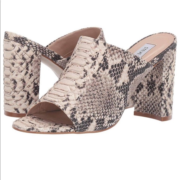 Steve Madden Shoes - Steve Madden Esmeralda Snake sandal heel shoe gray black shoe size 6.5